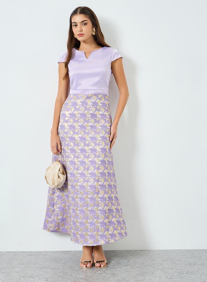 ستايلي فستان طويل بحافة واسعة وأكمام قصيرة - Image 5